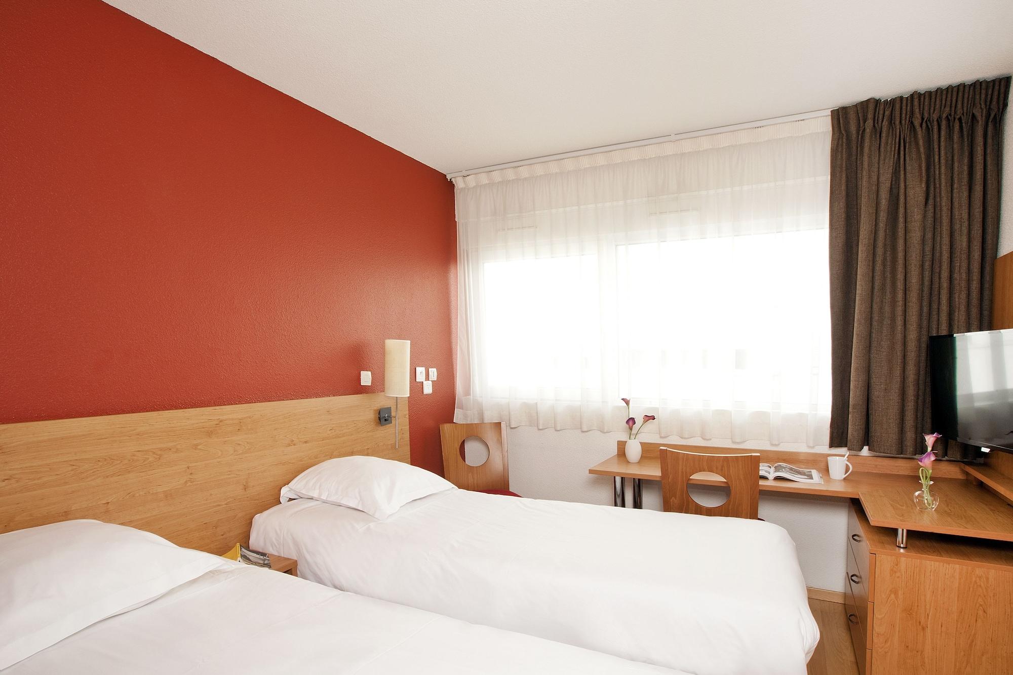 Aparthotel Sejours & Affaires Tours Leonard De Vinci Exterior foto